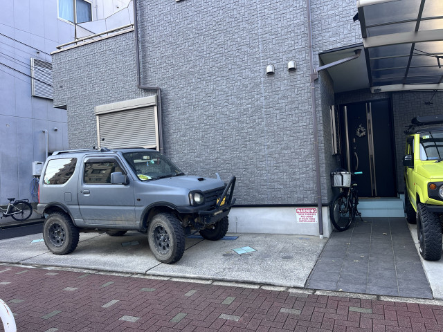 平野2丁目3-19駐車場の駐車場写真