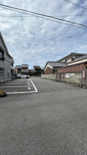 愛媛県今治市本町の駐車場写真