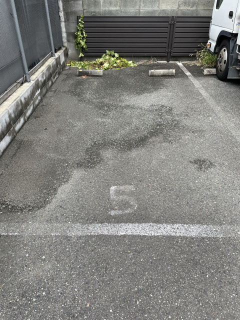 駐車場写真2