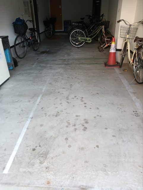 《駅徒歩５分》サンスイハイツ駐車場の駐車場写真