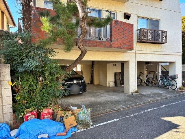 [58a1e]中央6丁目12 個宅アキッパ駐車場の駐車場写真