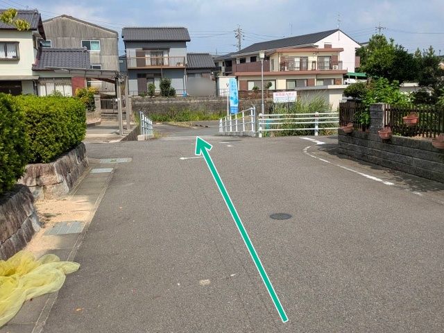 ビレッジハウス長草【W-187】※5号棟付近の駐車場写真