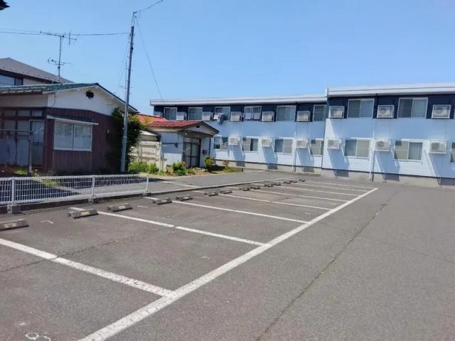 レオパレスシャトレー小石名沢駐車場【23199】の駐車場写真