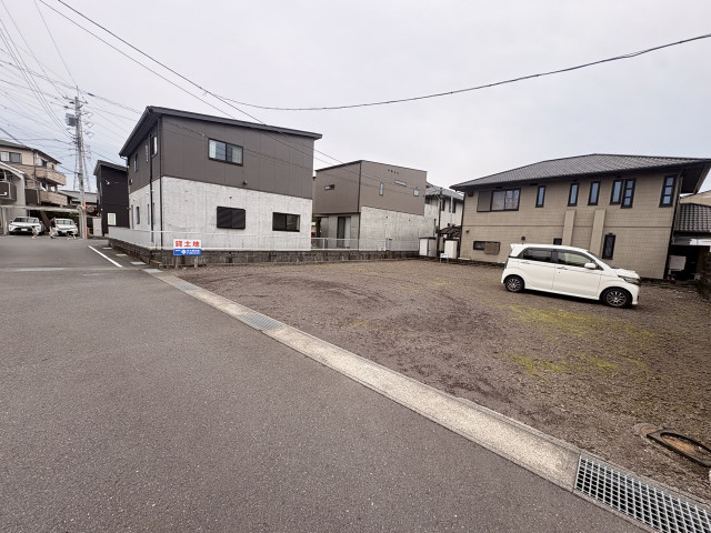 今泉2376-4駐車場の駐車場写真