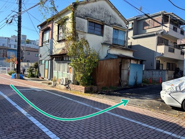 本木2丁目13-21◯アキッパ駐車場の駐車場写真