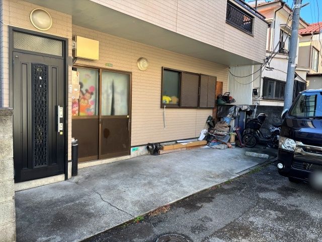 本木2丁目13-21◯アキッパ駐車場の駐車場写真