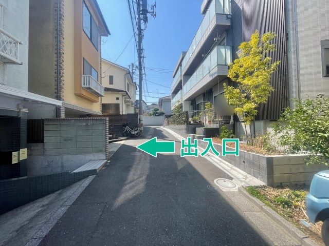 [5a250]幡ケ谷2丁目12◎個宅アキッパ駐車場の駐車場写真