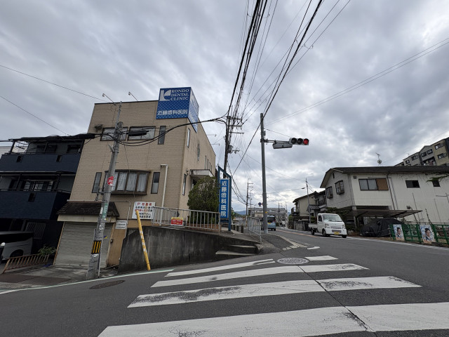 汐の宮町11-17ブルーマカロン駐車場の駐車場写真