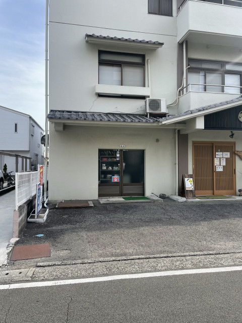 ビジネス旅館喜楽　南常三島町3丁目7-4駐車場の駐車場写真