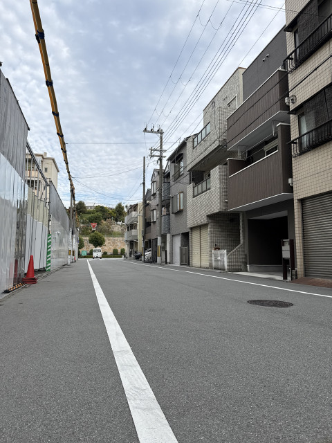 港晴3丁目5-18駐車場の駐車場写真