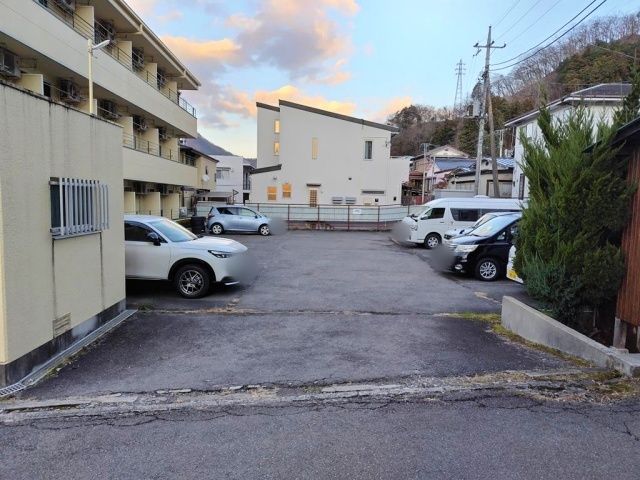 駐車場写真2