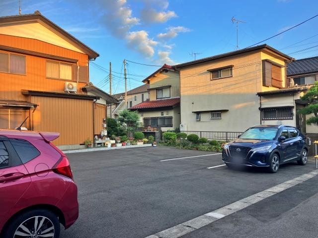 あかね町1-4駐車場の駐車場写真