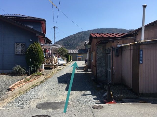 駐車場順路3