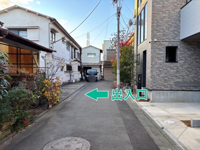 [5d40a]西伊興1丁目8◯個宅アキッパ駐車場の駐車場写真