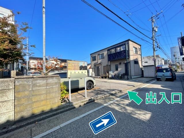 ＊月極:金沢市長町2丁目6[増野]駐車場の駐車場写真