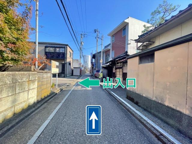 ＊月極:金沢市長町2丁目6[増野]駐車場の駐車場写真