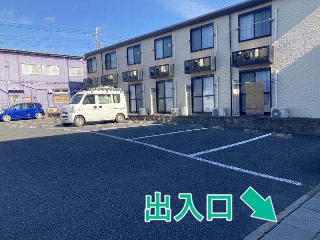 レオパレスセントラル弐番館駐車場【25499】の駐車場写真