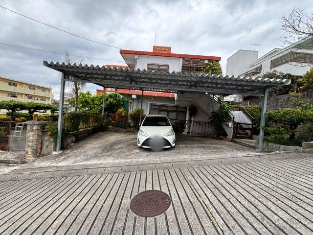 伊祖3-17-7駐車場の駐車場写真