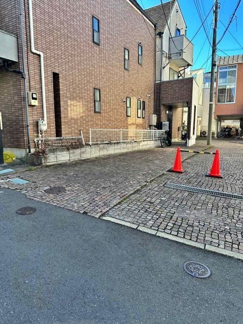 矢部邸駐車場の駐車場写真