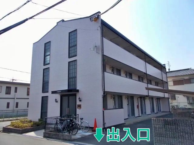 レオパレスフェリス駐車場【10922】の駐車場写真