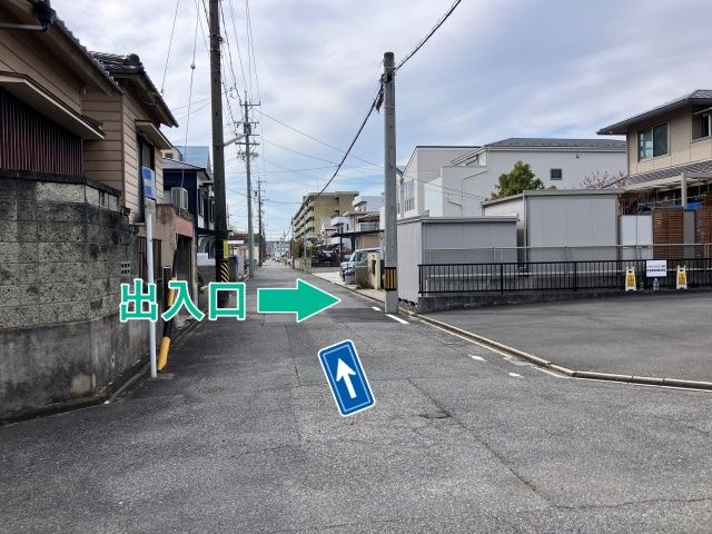 北頭町4丁目80駐車場の駐車場写真