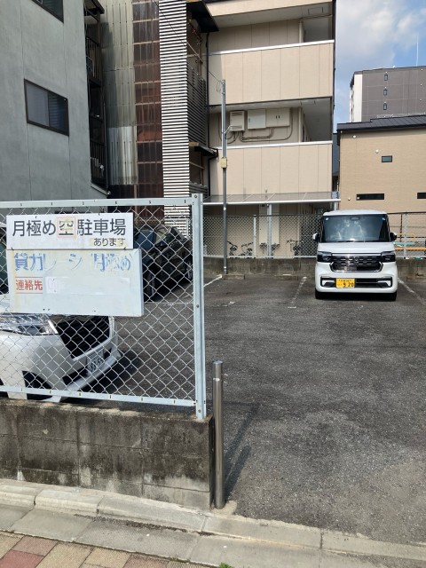 東九条東岩本町駐車場の駐車場写真