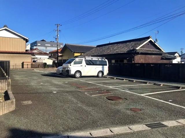 駐車場写真2