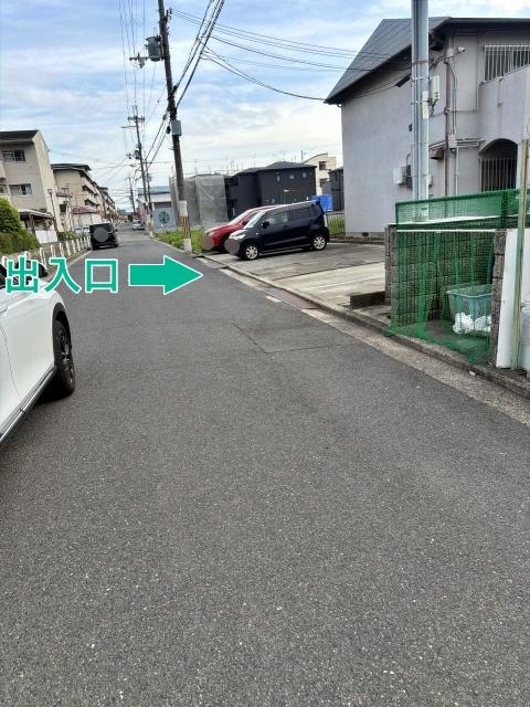 西山ハイツ アキッパ駐車場の駐車場写真