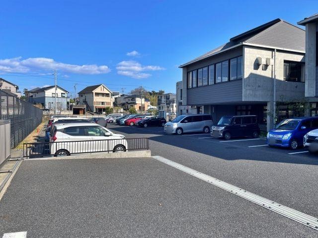 寺部小学校(こども園)【第58回豊田おいでんまつり公式駐車場】の駐車場写真