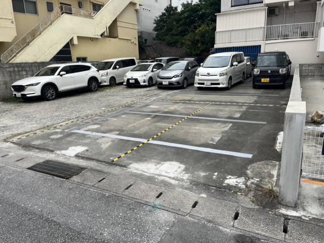駐車場写真2