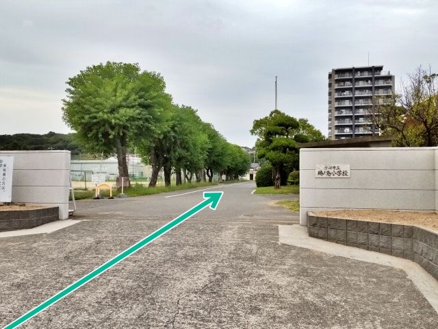 宇部市立鵜ノ島小学校駐車場【第74回宇部まつり】の駐車場写真