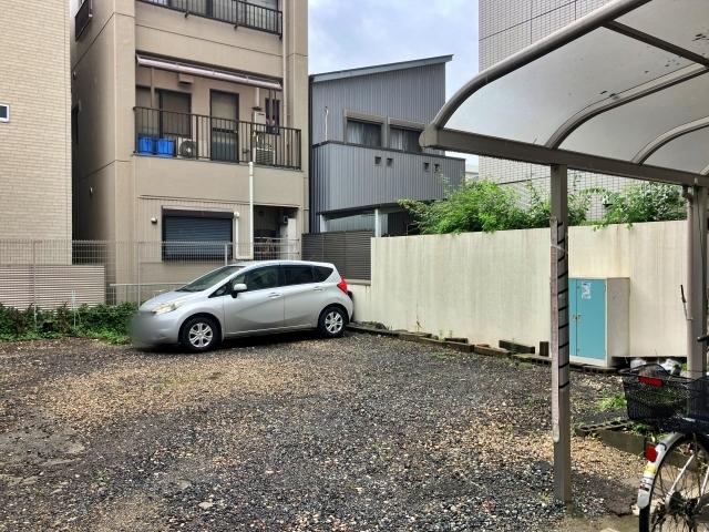 上名古屋3丁目23-17駐車場の駐車場写真