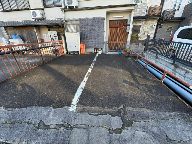 北野天満宮・金閣寺・平野神社徒歩圏内の駐車場の駐車場写真