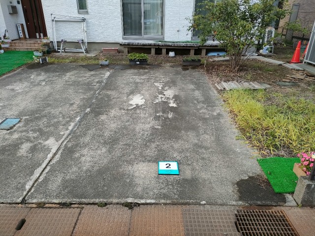 緑町個人宅駐車場の駐車場写真