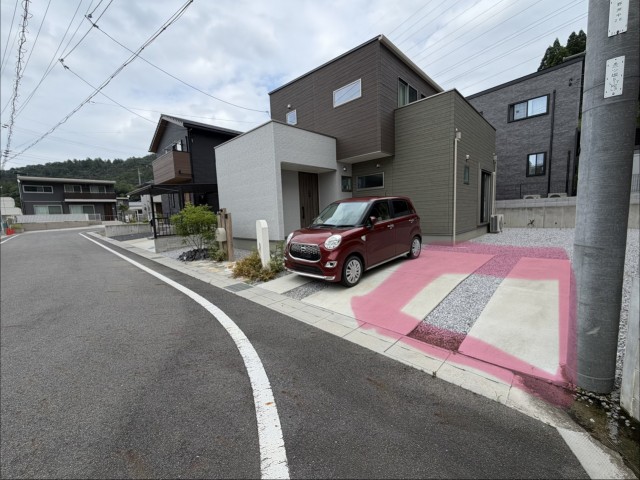 小篠原671-14駐車場の駐車場写真