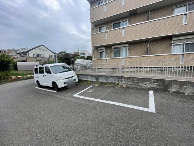 駐車場写真2