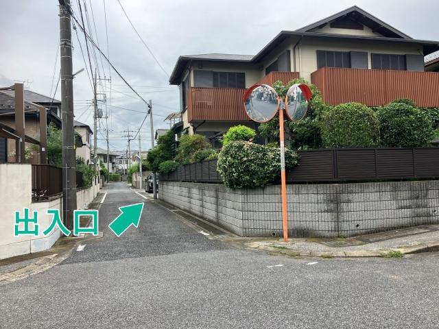 ひばりヶ丘8-1駐車場の駐車場写真