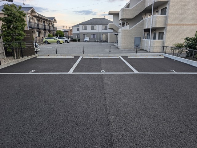 Pinoパークの駐車場写真