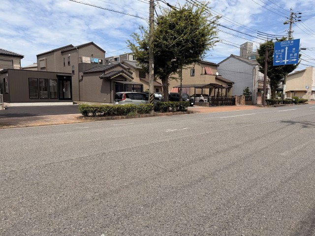三重県四日市市蔵町の駐車場写真
