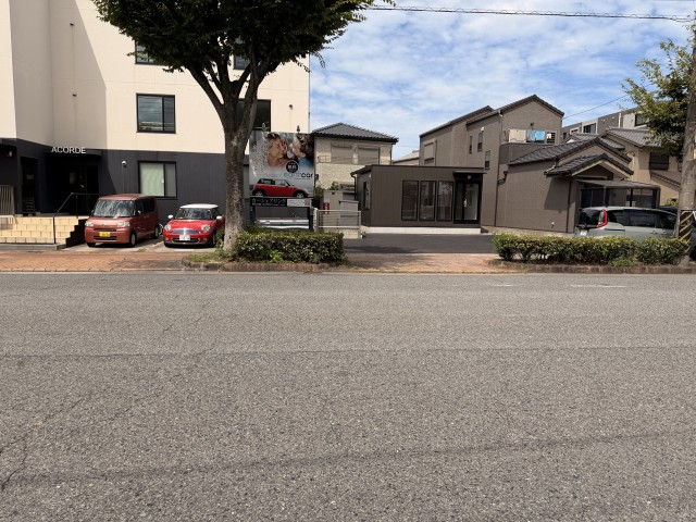 三重県四日市市蔵町の駐車場写真