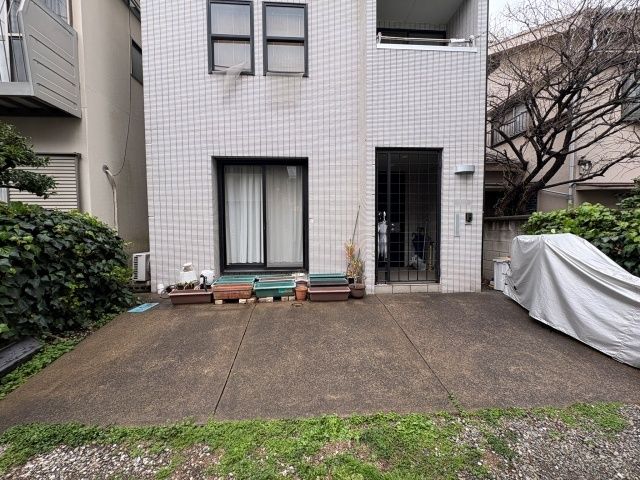 [6465b]下目黒4丁目1▽個宅アキッパ駐車場の駐車場写真