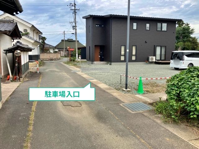 真島町真島785駐車場の駐車場写真