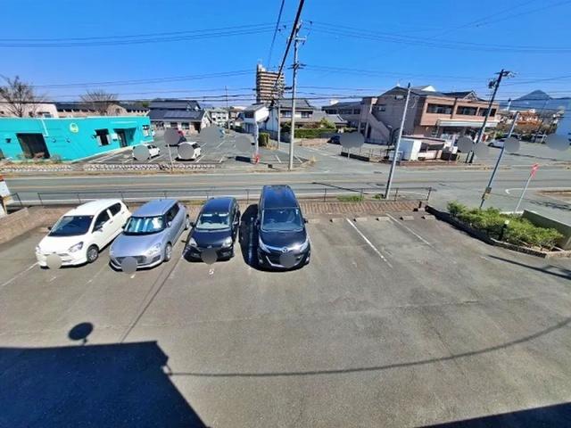 駐車場写真2