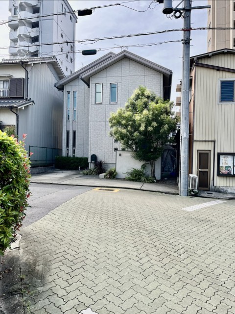 松園町1丁目82駐車場の駐車場写真