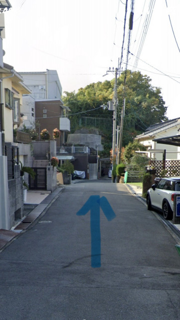 岩城の駐車場写真