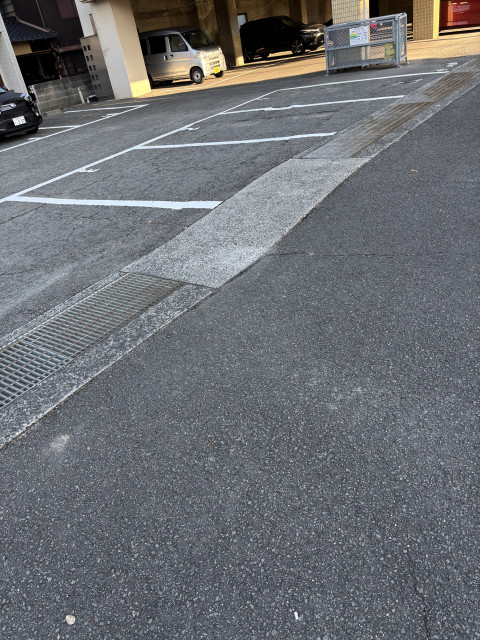 駐車場写真2