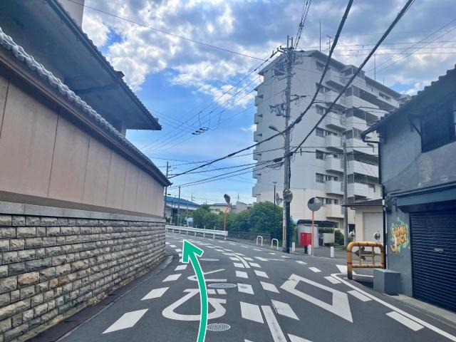 羽曳野高鷲団地駐車場(1号棟付近)の駐車場写真