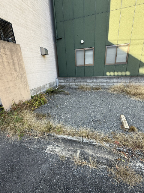 東九条下殿田町31番12の駐車場写真