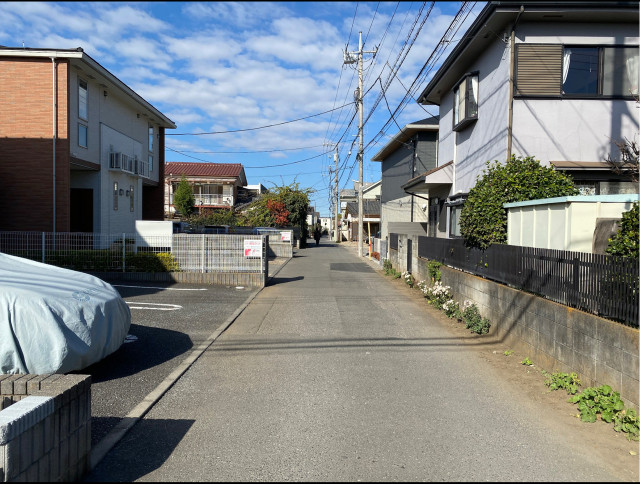 中里3丁目1046駐車場の駐車場写真