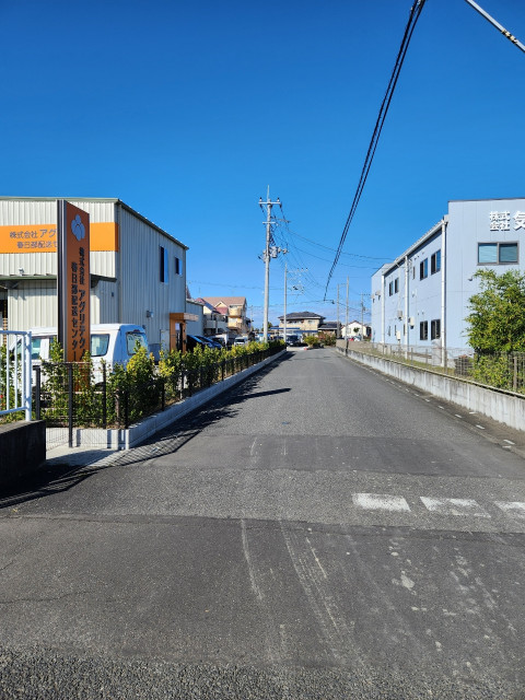 永沼574-9✨8:00-17:30まで利用可能✨の駐車場写真